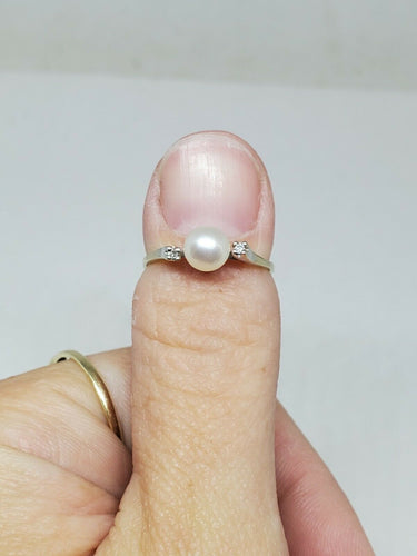 14k PJS White Freshwater Pearl And Diamond Bypass Ring