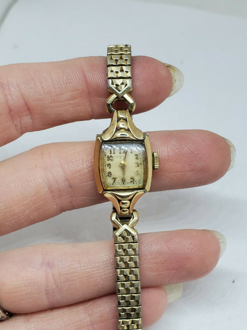 Vintage Hamilton 14k Gold Filled Ladies Wristwatch 17 Jewels