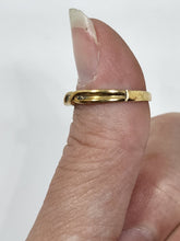 Vintage ZRW 10K Yellow Gold Plumb 3 Diamond Twist Setting Wedding Ring Size 7